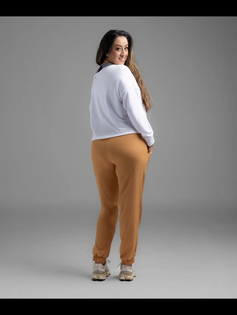 Lularoe RISE Infinite Joggers 2x - Picture 4 of 4